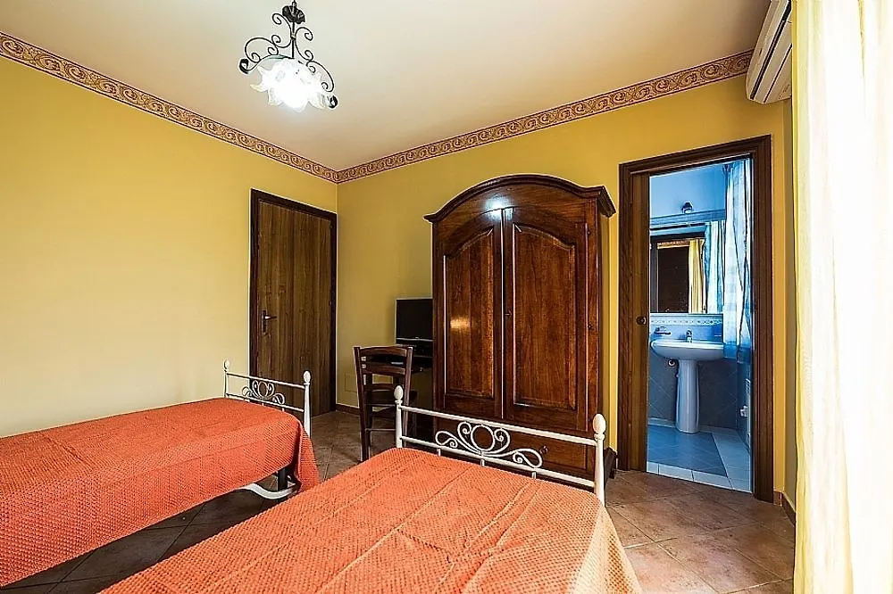 Bed And Breakfast Marina D'Aspra Bagheria 2*,  Italia
