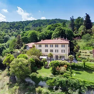 Corti Lakeview , Como Italia