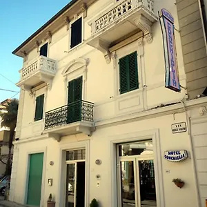 Conchiglia 2*, Montecatini Terme Italia