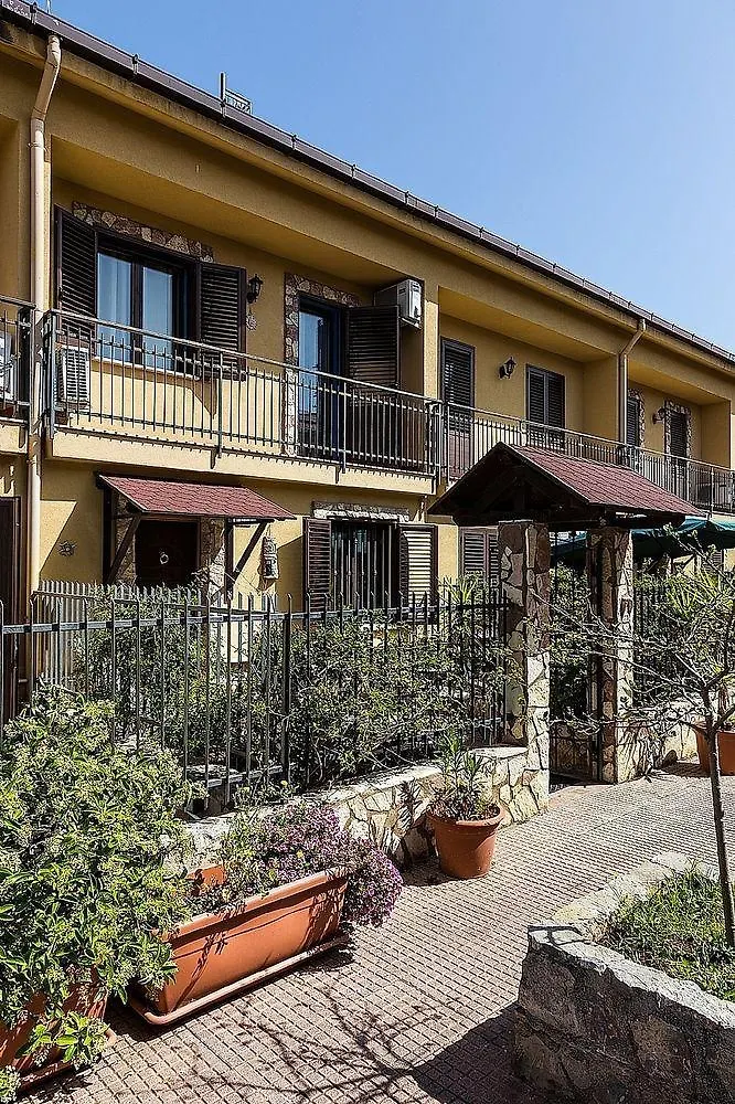 Bed And Breakfast Marina D'Aspra Bagheria 2*,